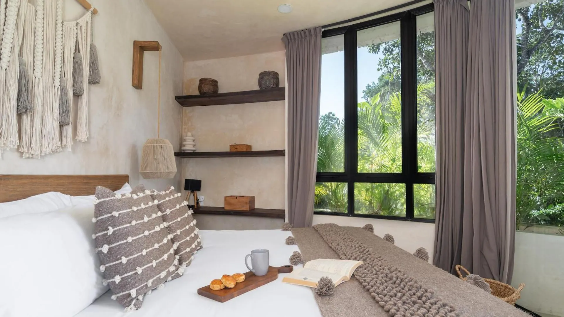 2 Tropical Bohemian Villas-2 Priv Pool-Bbq 3A-3B 툴룸 빌라